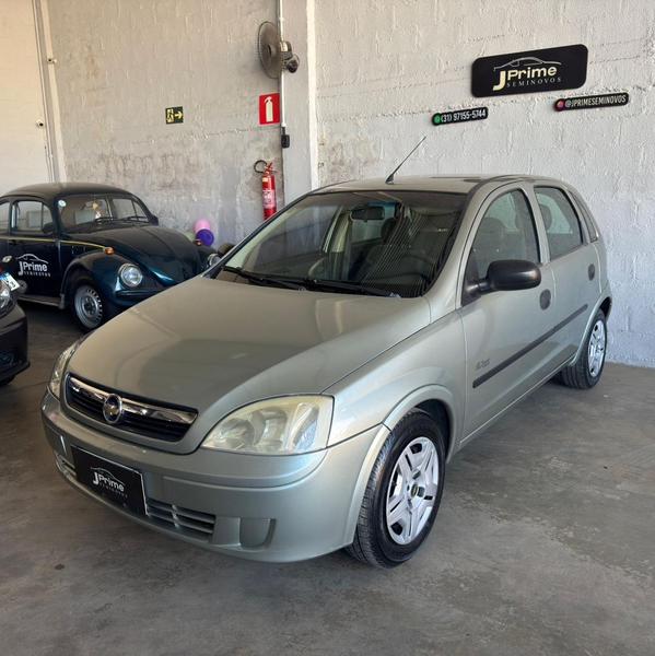 Chevrolet Corsa Maxx 2012